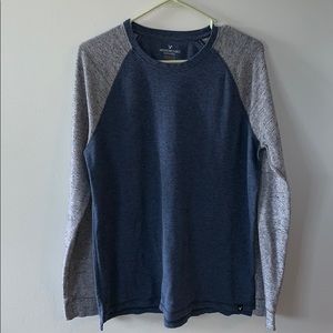 Blue men’s American Eagle long sleeve shirt. Large